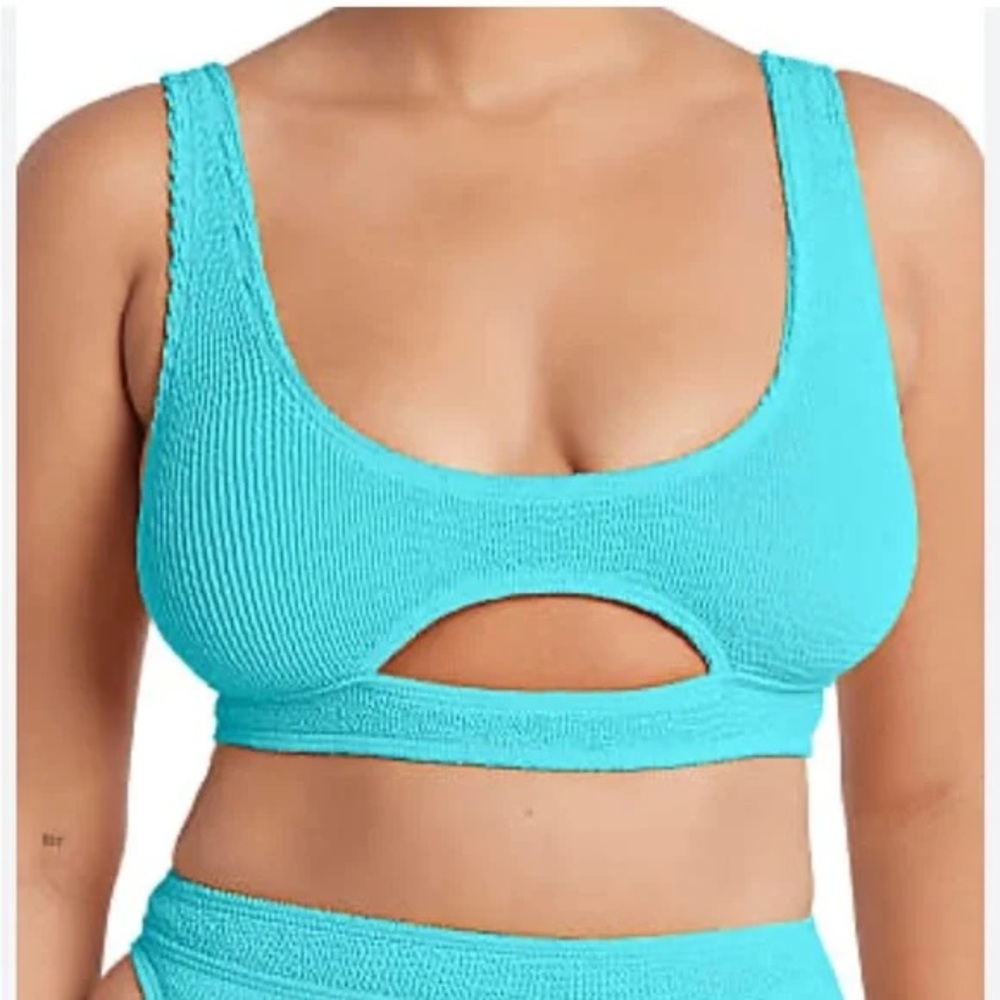 Bond-eye sasha crop, Teal Color, Brand new, $125